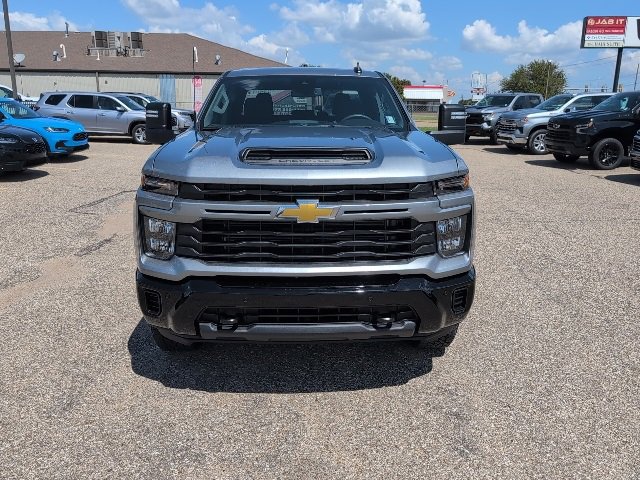 2025 Chevrolet Silverado 2500HD Custom photo 15