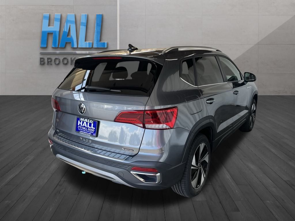 2024 Volkswagen Taos SE photo 5