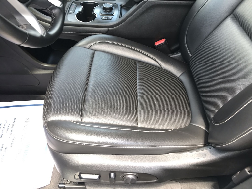 2023 Gmc Acadia SLT photo 12