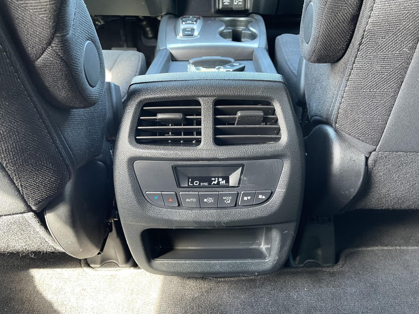 2022 Honda Pilot Sport photo 13