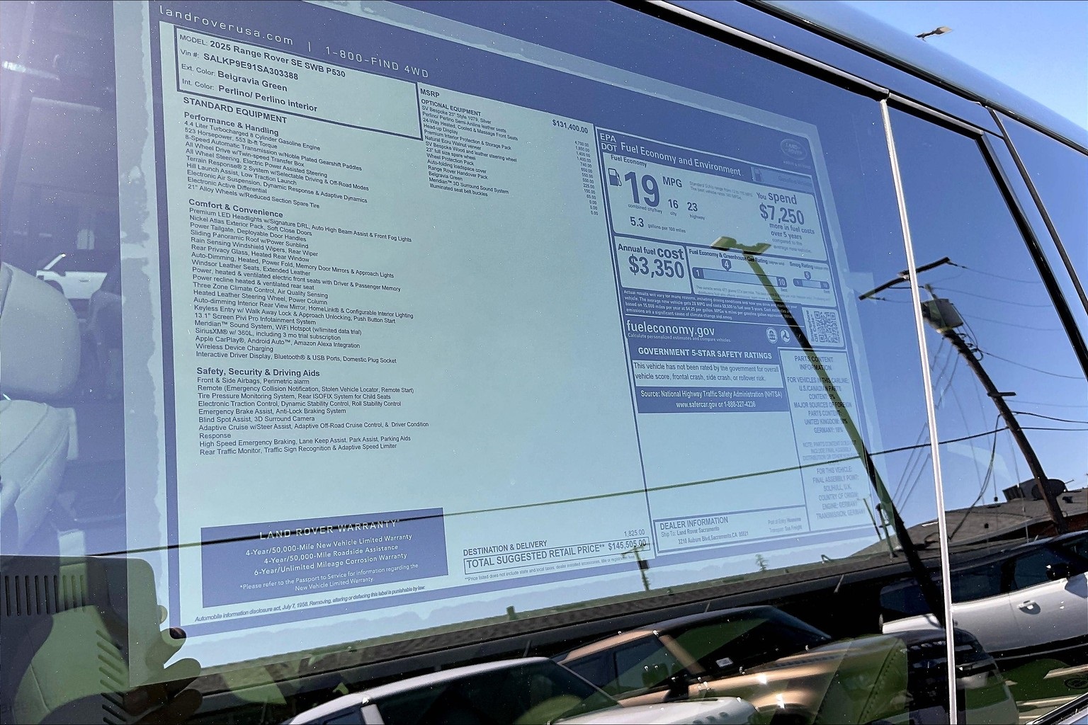 2025 Land Rover Range Rover SE photo 36