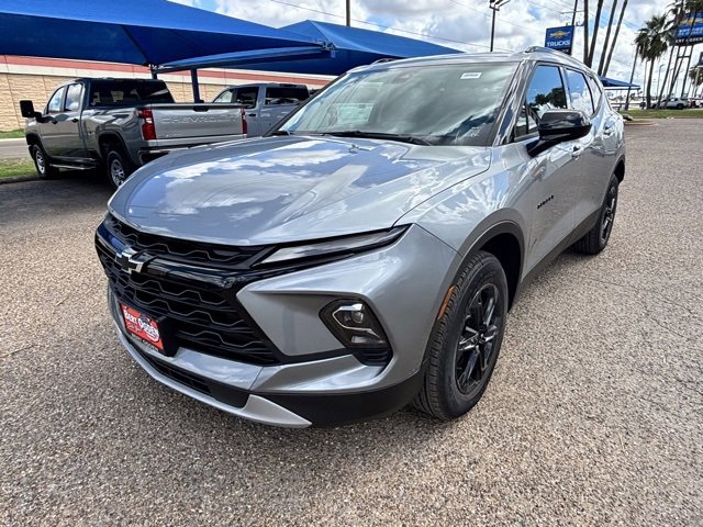 2025 Chevrolet Blazer 2LT photo 3
