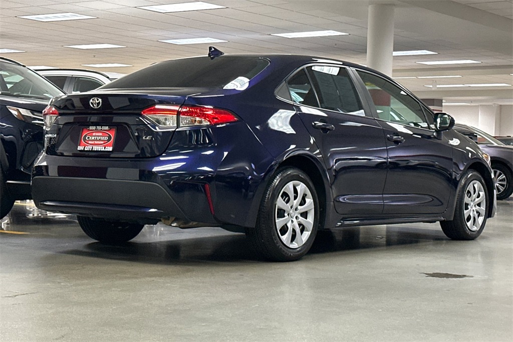 2022 Toyota Corolla LE photo 4