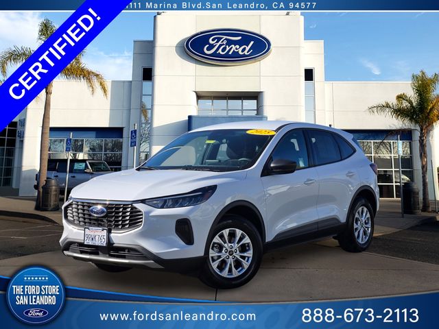 2025 Ford Escape Active's photo