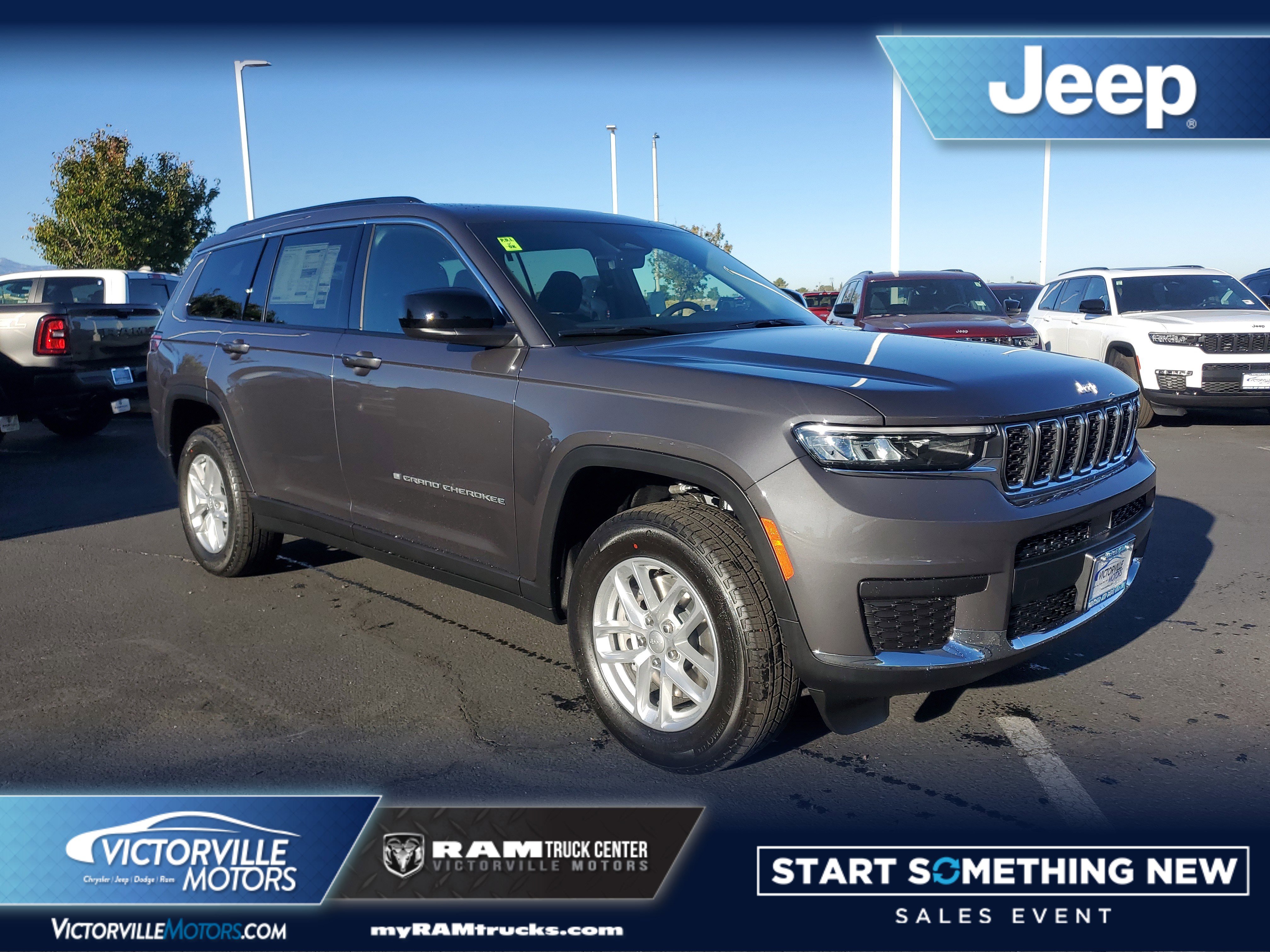 2025 Jeep Grand Cherokee L Laredo's photo