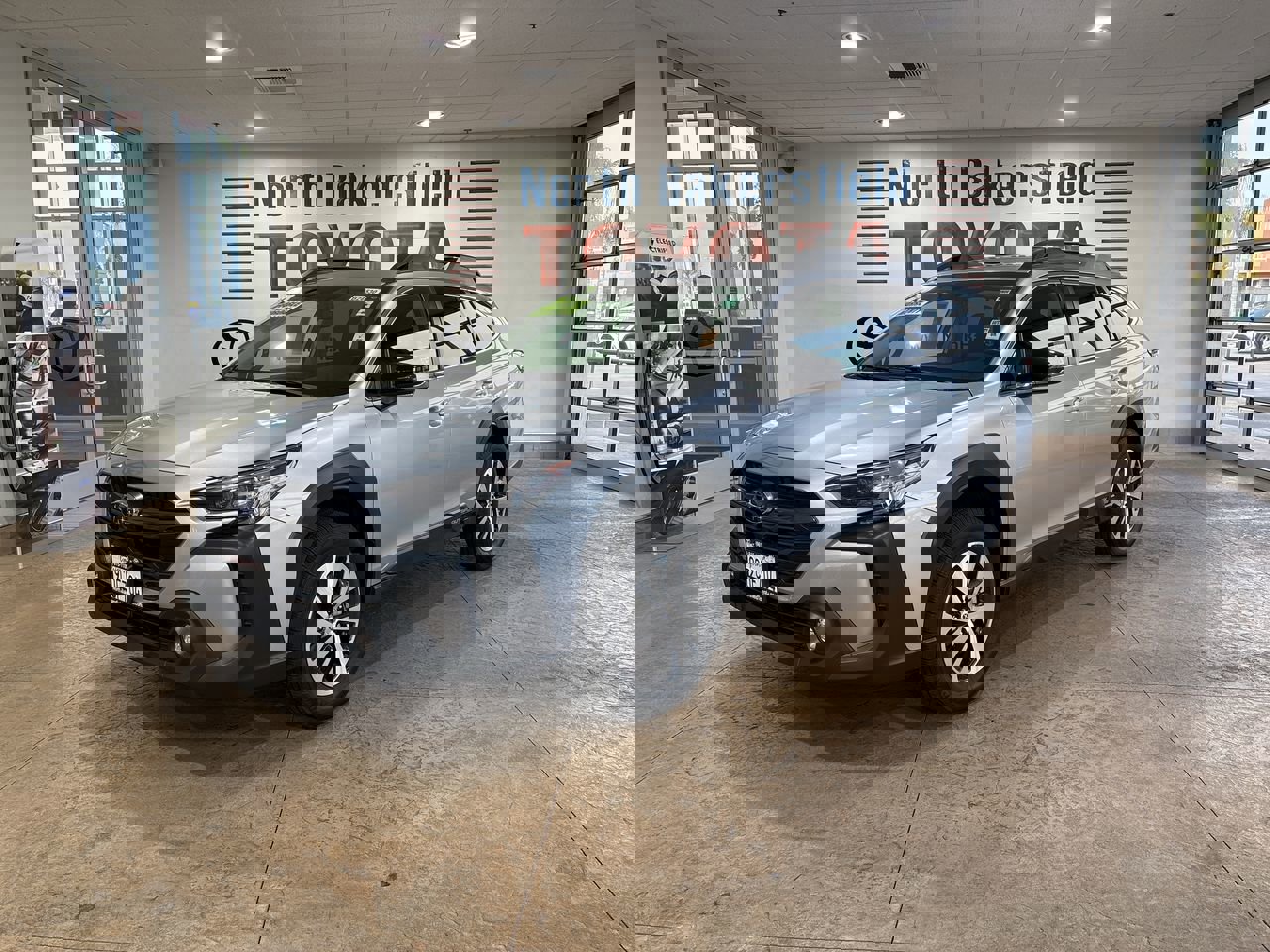 2024 Subaru Outback Premium's photo