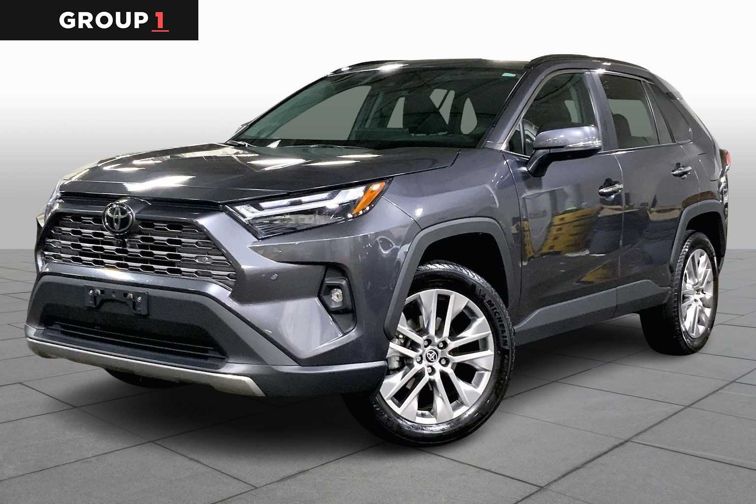 2024 Toyota RAV4 Limited's photo