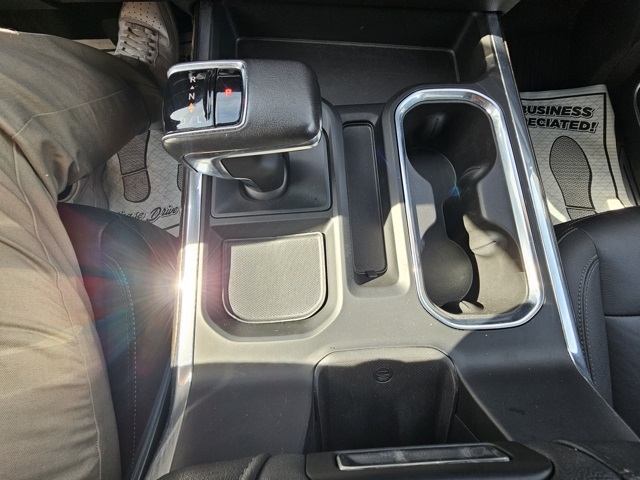 2022 Chevrolet Silverado 1500 RST photo 7