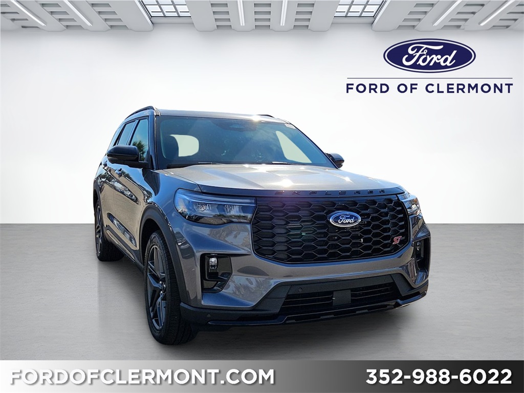 2026 Ford Explorer ST's photo