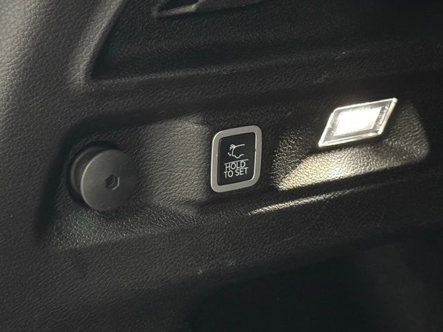 2021 Jeep Grand Cherokee Laredo photo 31