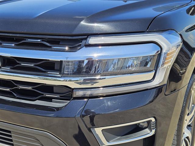2022 Ford Expedition Limited photo 5