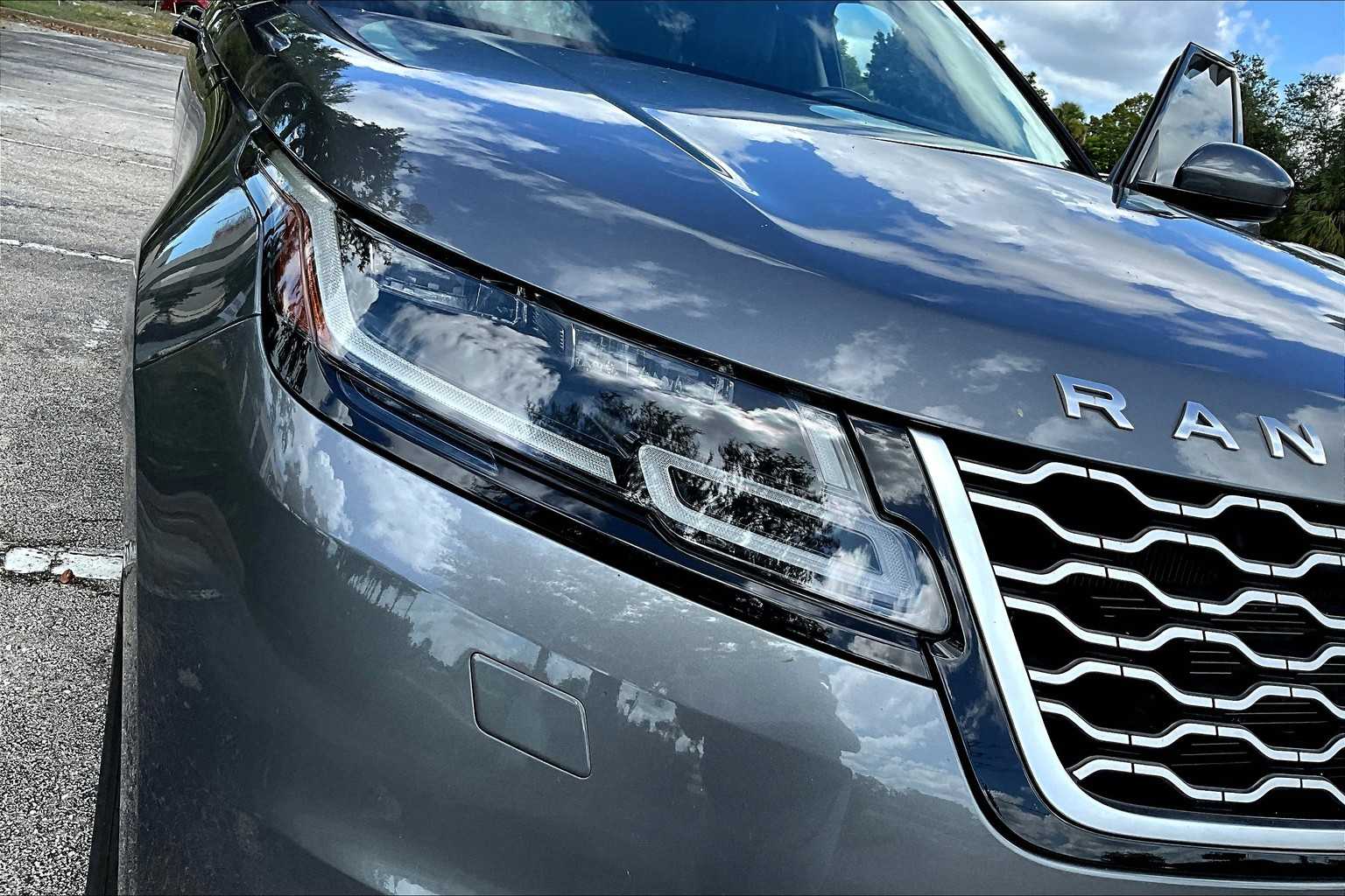 2018 Land Rover Range Rover Velar S photo 23