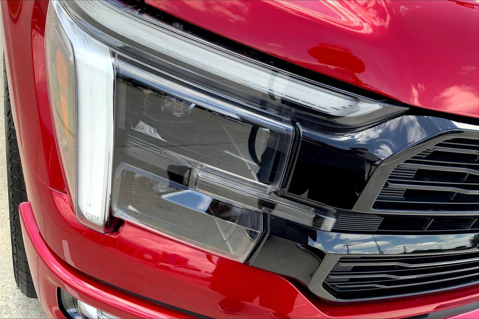 2025 Ford F-150 Platinum photo 25