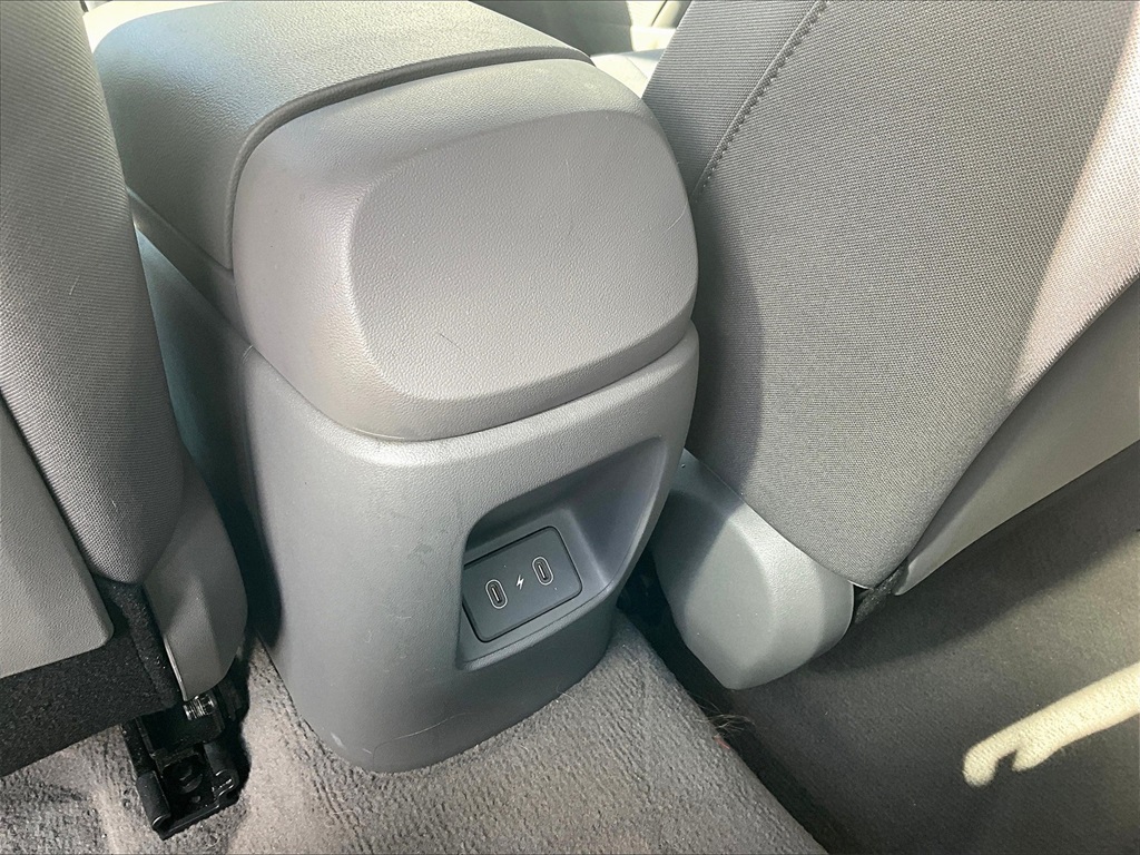 2024 Hyundai Elantra SE photo 23