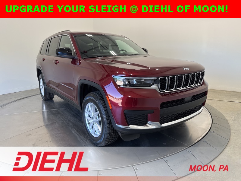 2025 Jeep Grand Cherokee L Laredo's photo