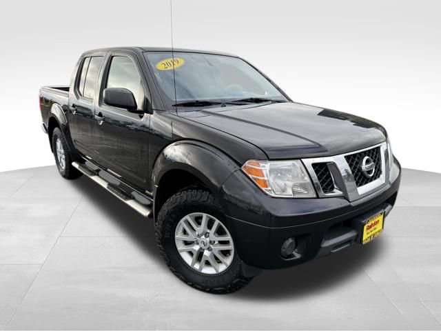 2019 Nissan Frontier SV's photo