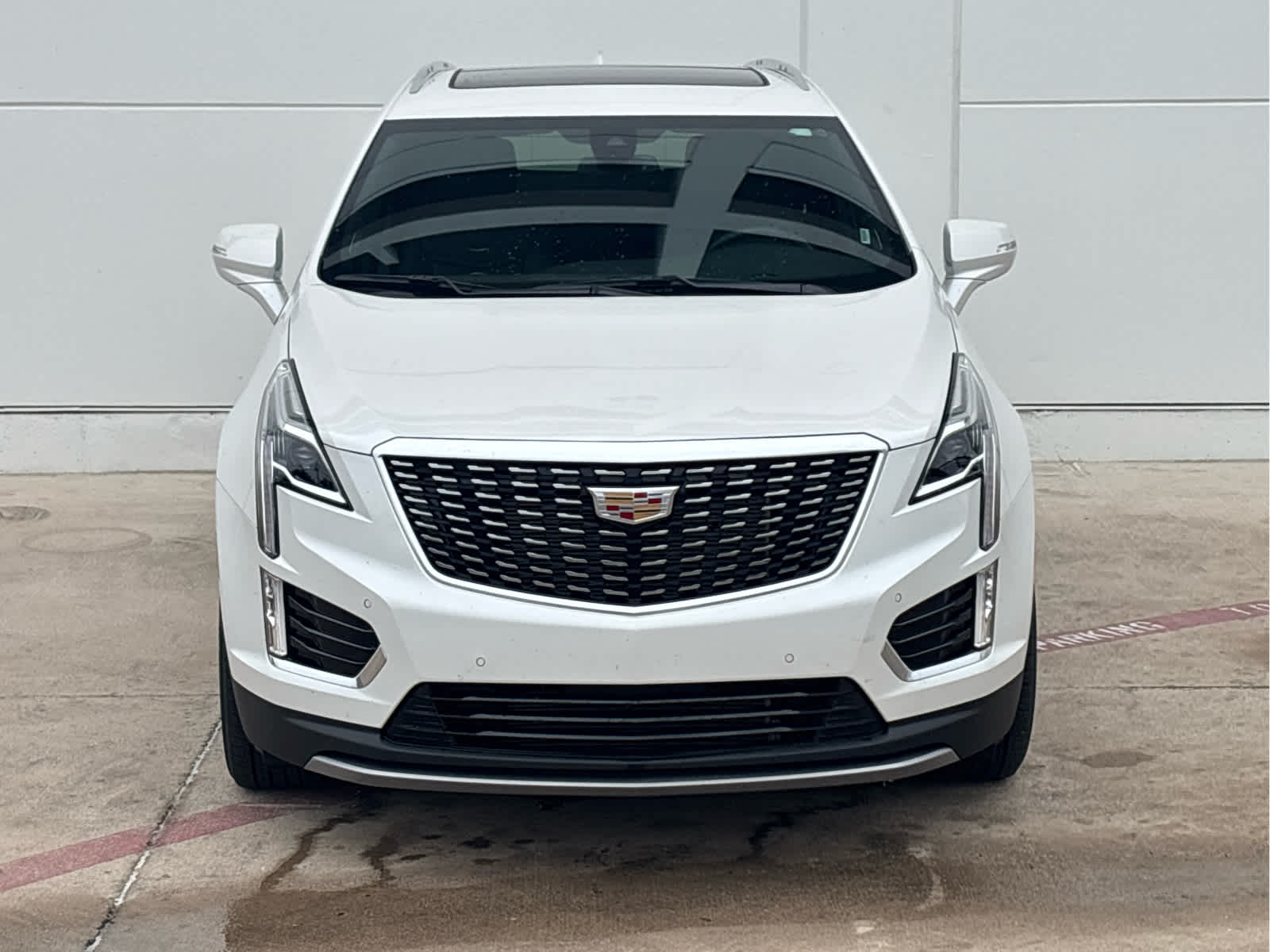 2025 Cadillac XT5 Premium Luxury photo 2