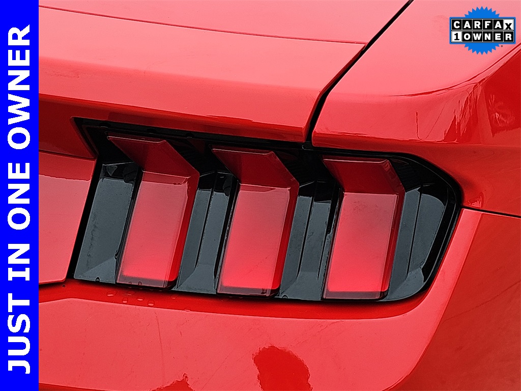 2024 Ford Mustang EcoBoost photo 39