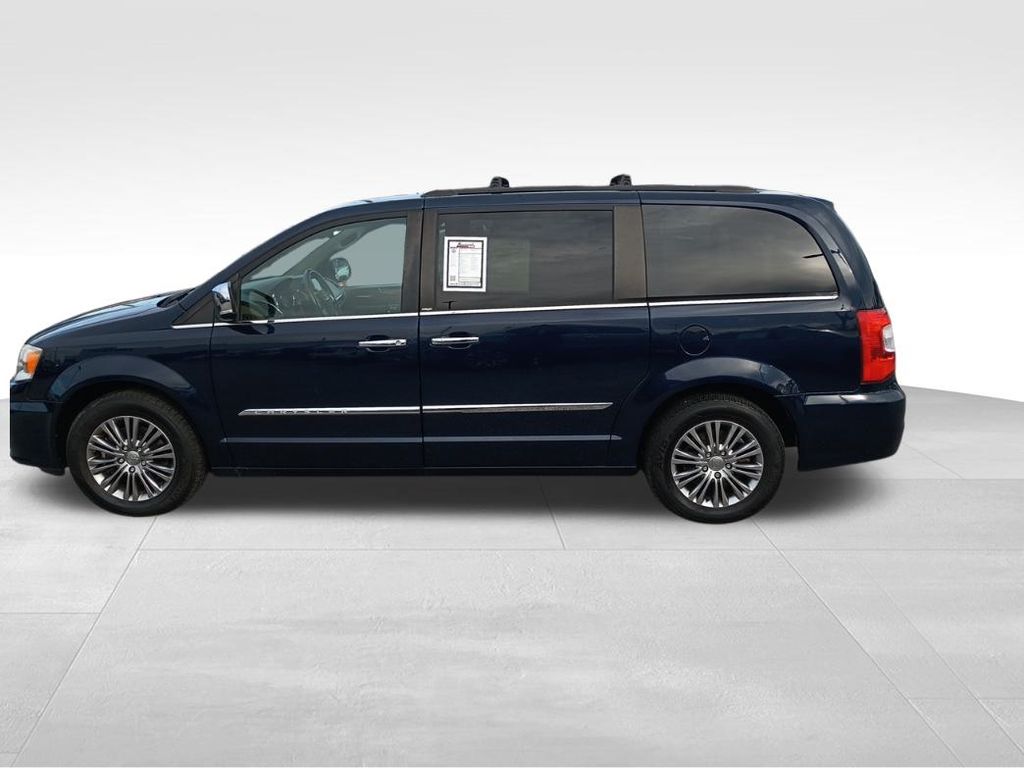 Used 2014 Chrysler Town & Country Touring-L with VIN 2C4RC1CG5ER204108 for sale in Chesapeake, VA
