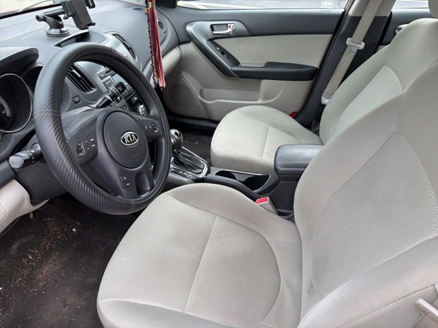 2013 Kia Forte EX photo 4
