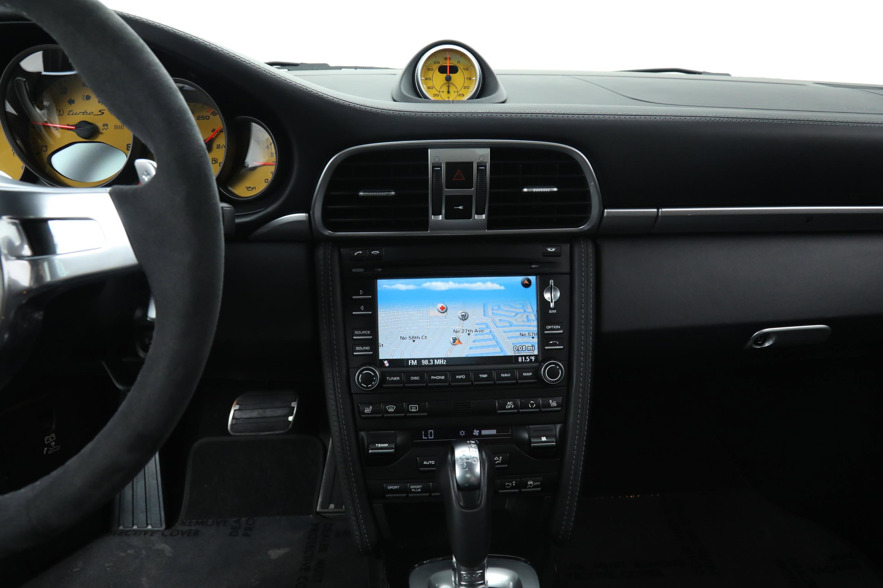 2012 Porsche 911 Turbo S photo 29