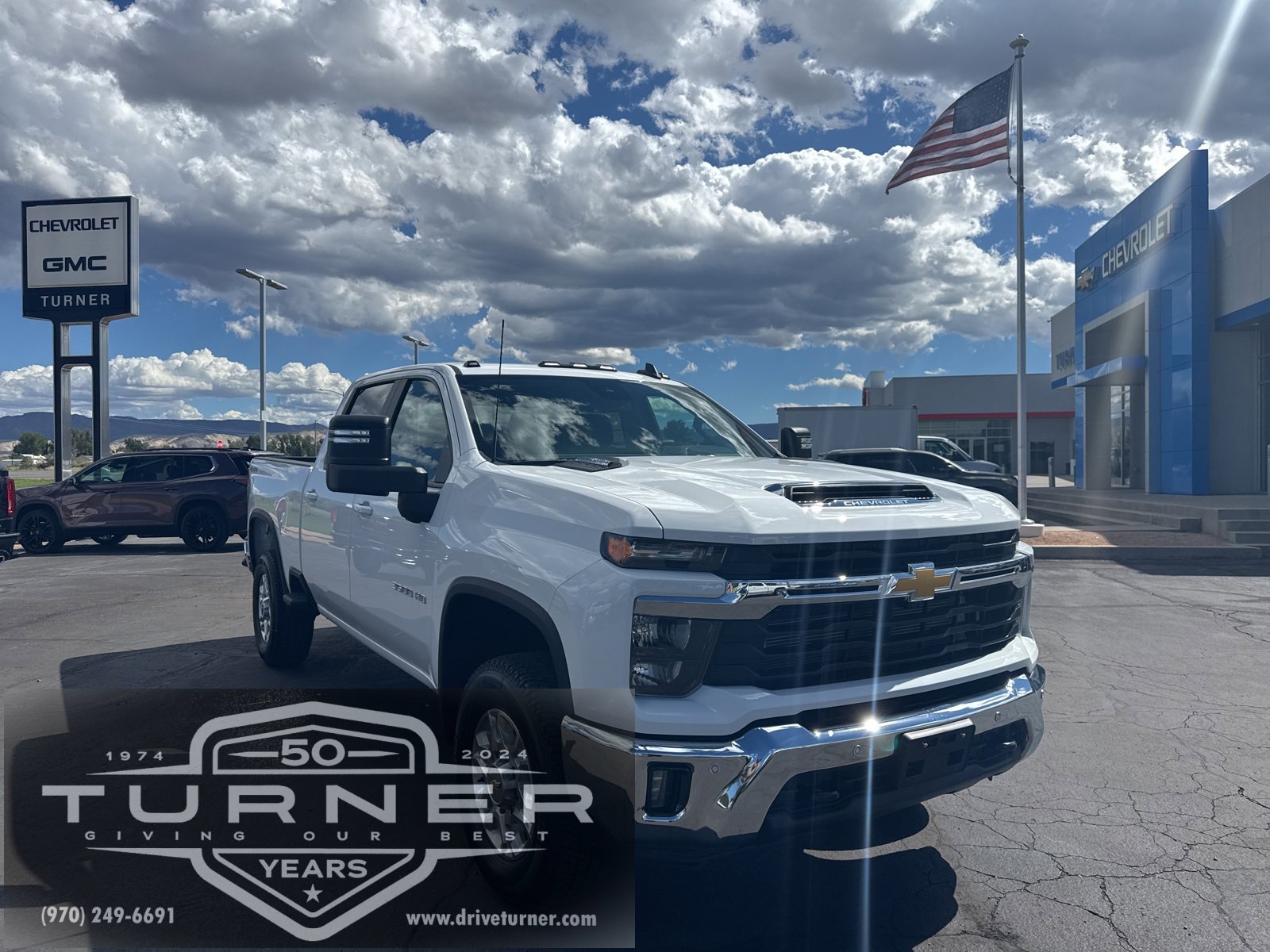 2025 Chevrolet Silverado 3500HD LT's photo