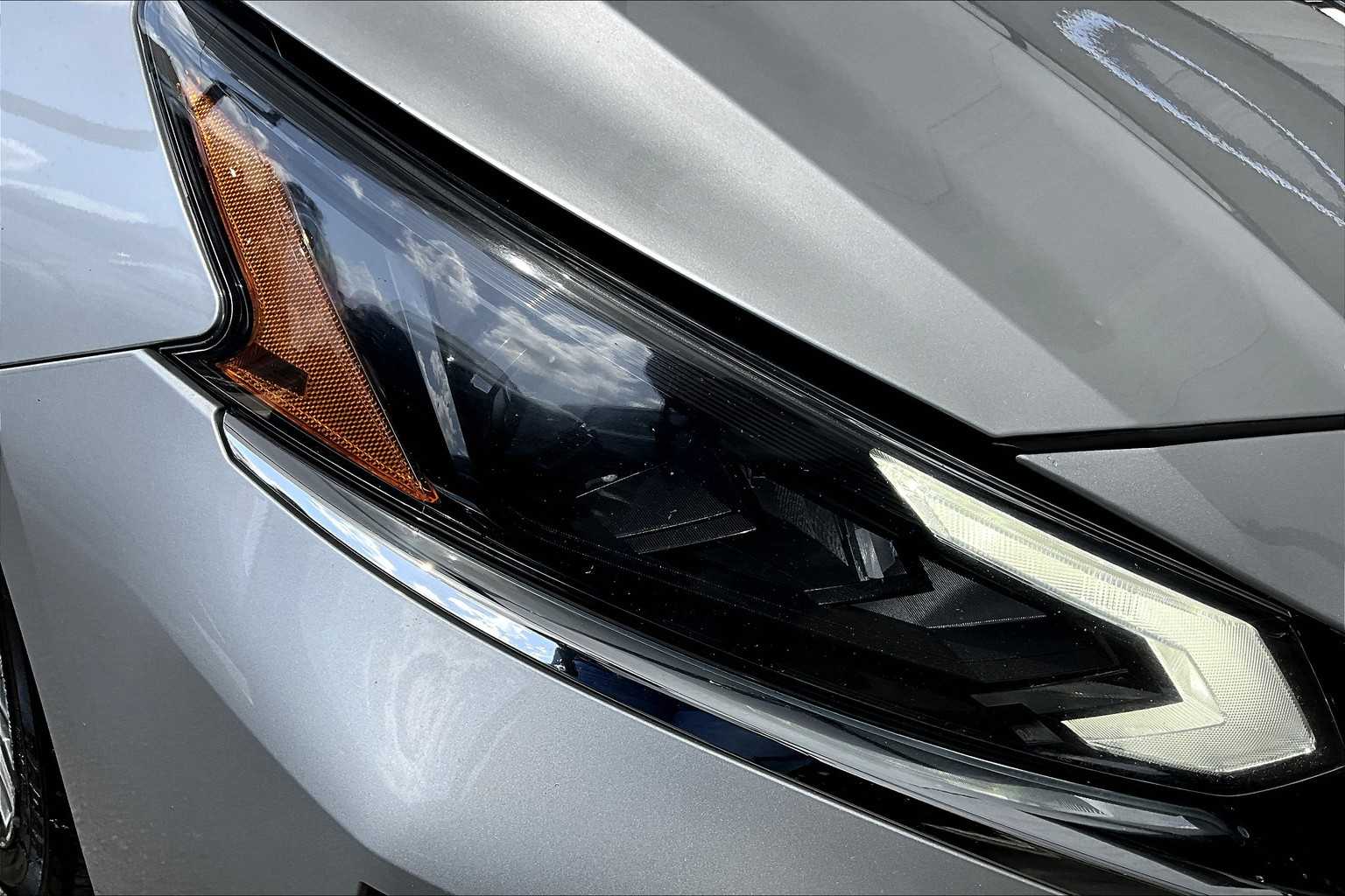2023 Nissan Altima 2.5 SL photo 25