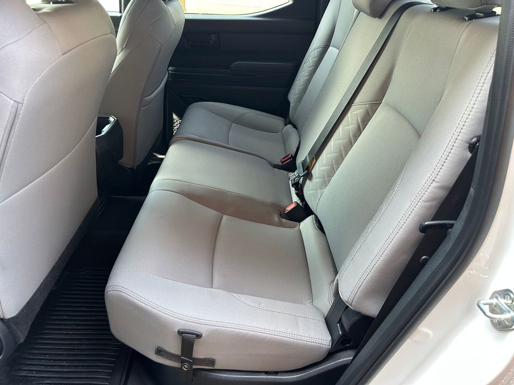 2024 Toyota Tacoma SR5 photo 19