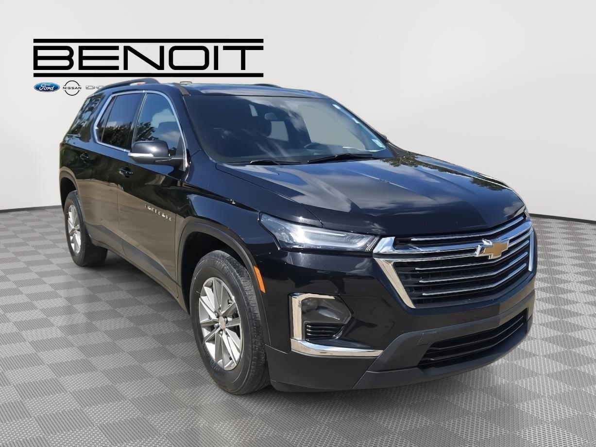 2022 Chevrolet Traverse Cloth photo 2