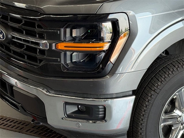 2024 Ford F-150 XLT photo 9