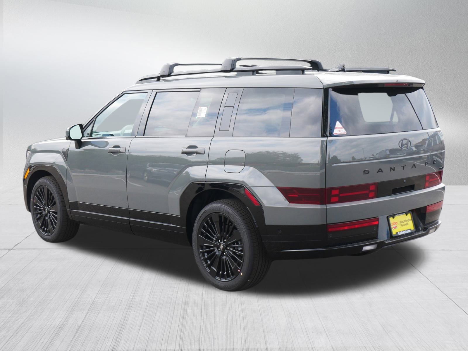 2026 Hyundai Santa Fe Calligraphy photo 3