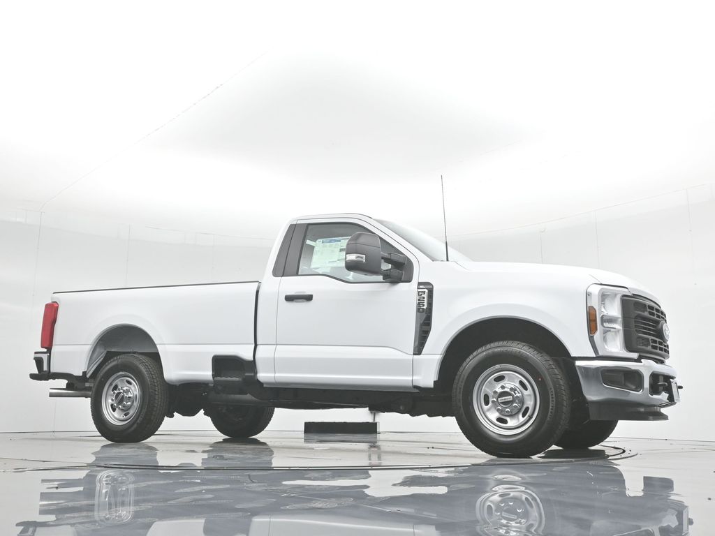 2025 Ford F-250 Super Duty XL