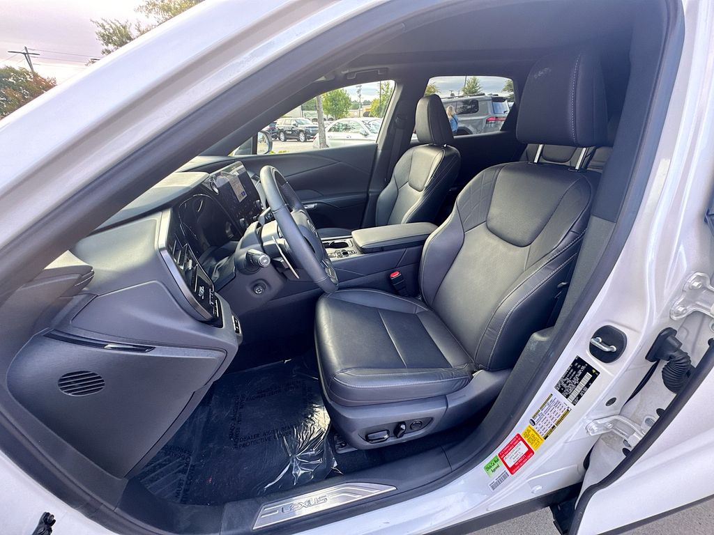 2023 Lexus RX 350 Premium photo 22