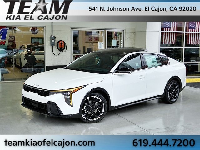 2026 Kia K4 GT-Line's photo