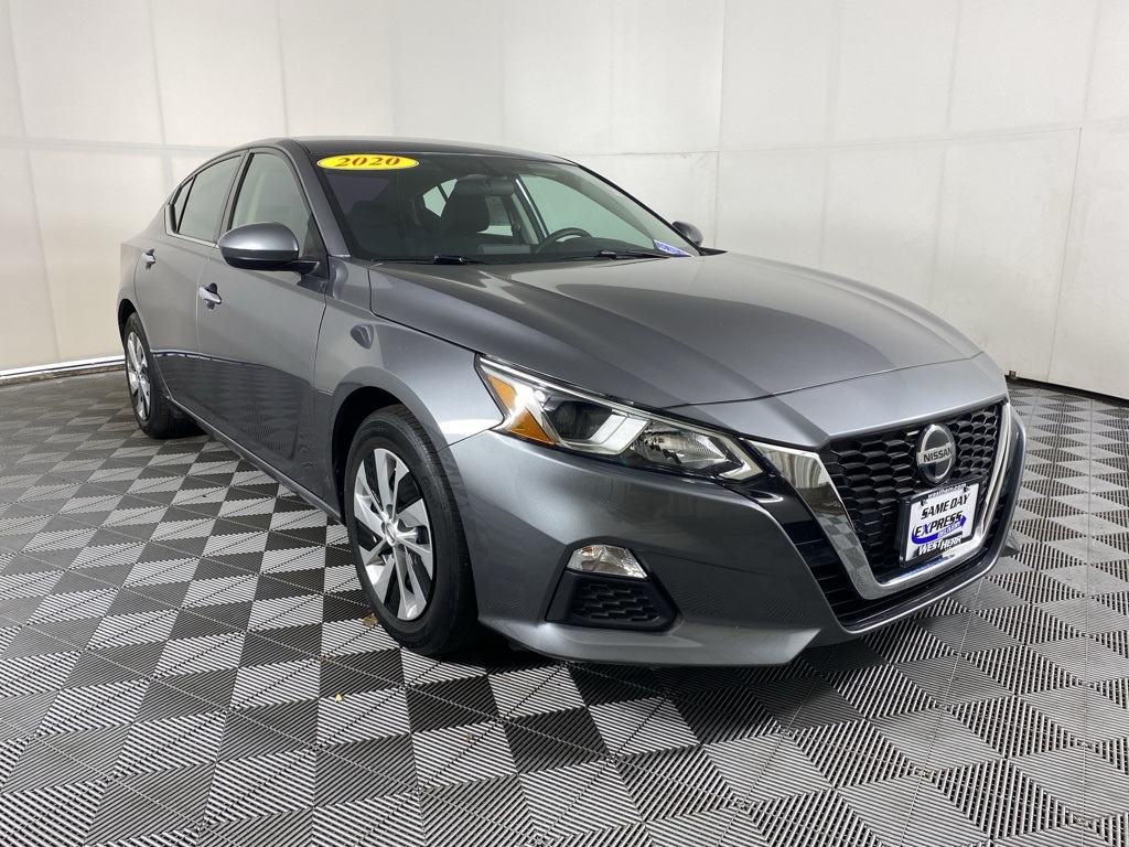 2020 Nissan Altima 2.5 S photo 10