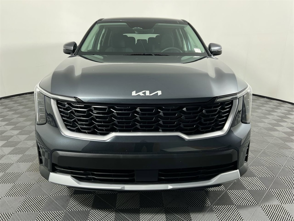 2026 Kia Sorento LX photo 8