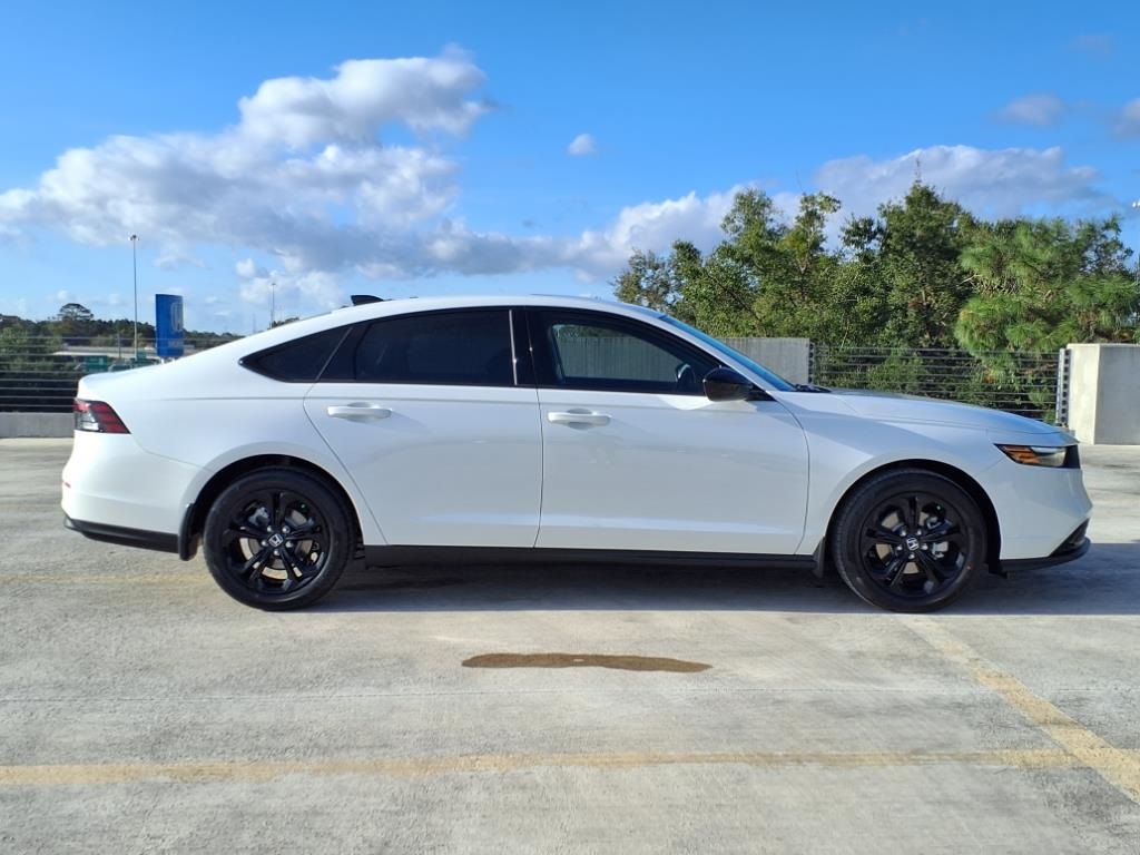 2025 Honda Accord SE photo 7