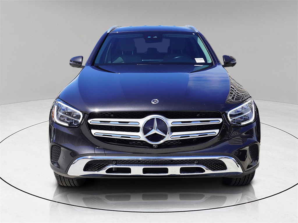 2022 Mercedes Benz GLC 300 photo 2