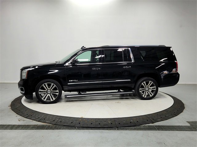 2020 Gmc Yukon XL Denali photo 2