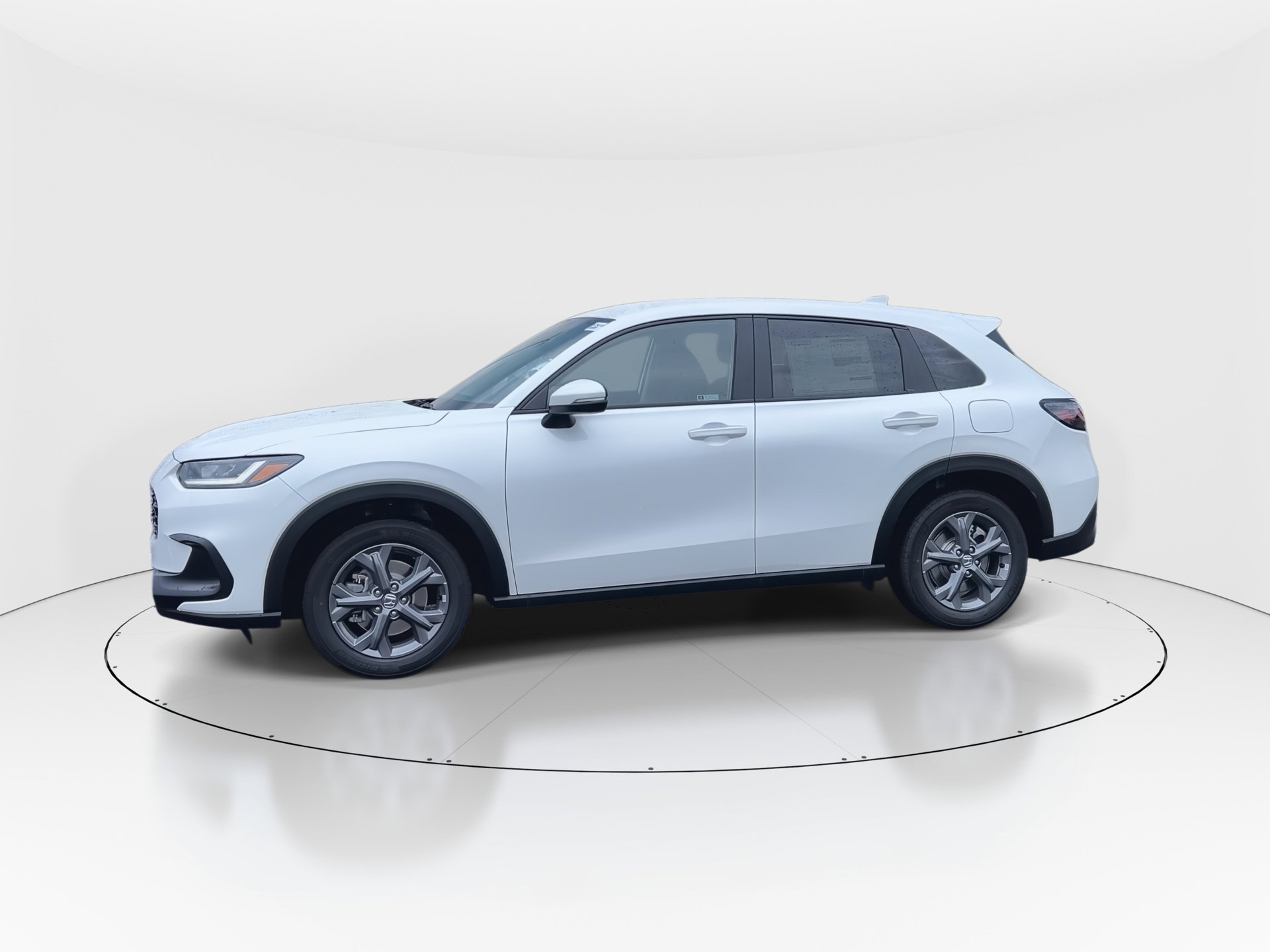 2026 Honda HR-V LX photo 5