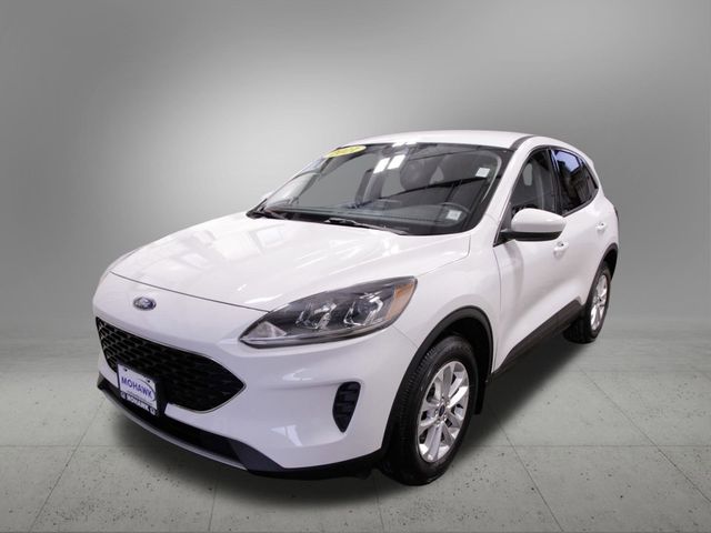 2021 Ford Escape SE's photo