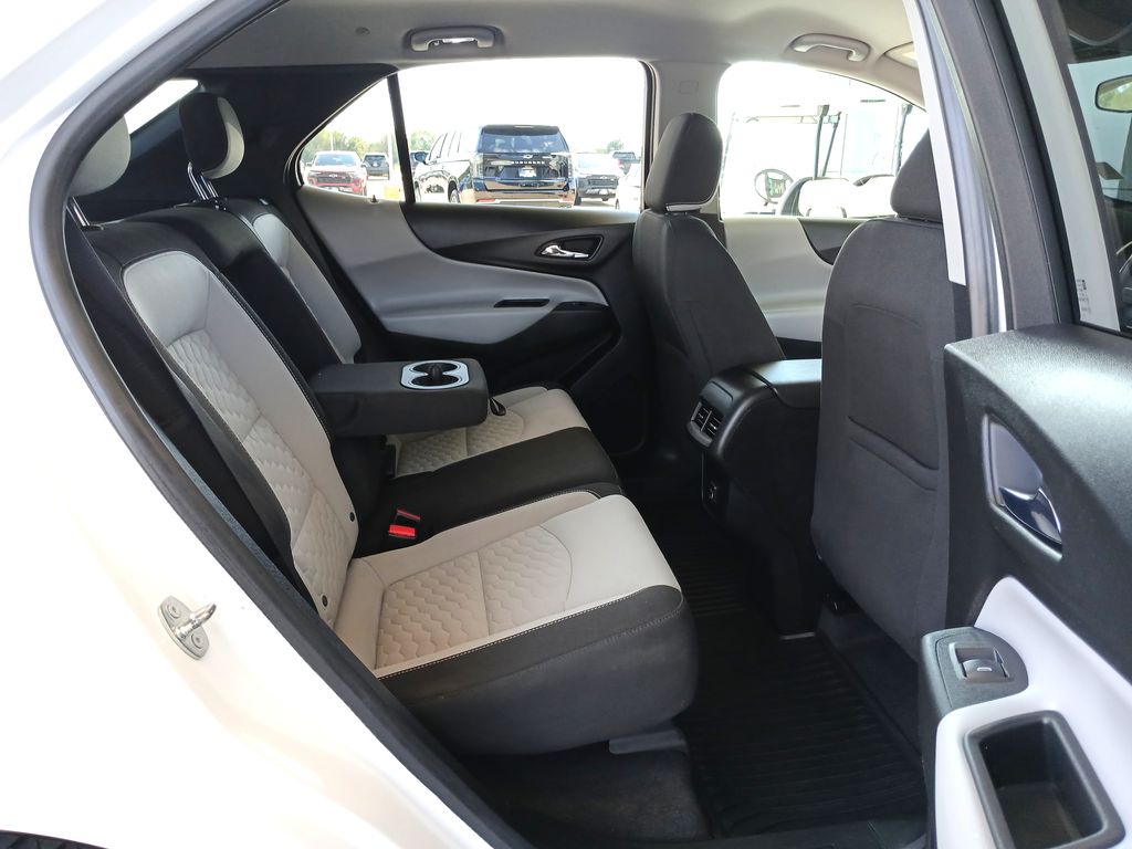 2019 Chevrolet Equinox LT photo 26