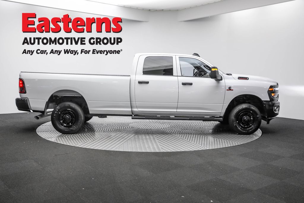 2025 Ram 2500 Tradesman photo 4