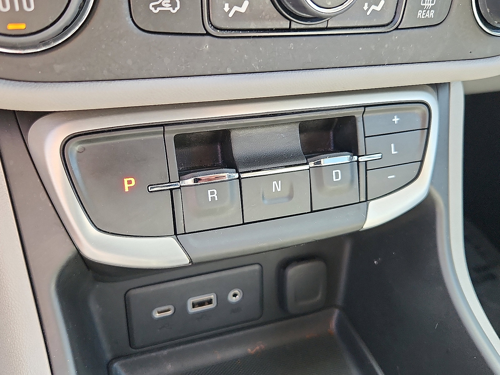 2023 Gmc Terrain SL photo 12