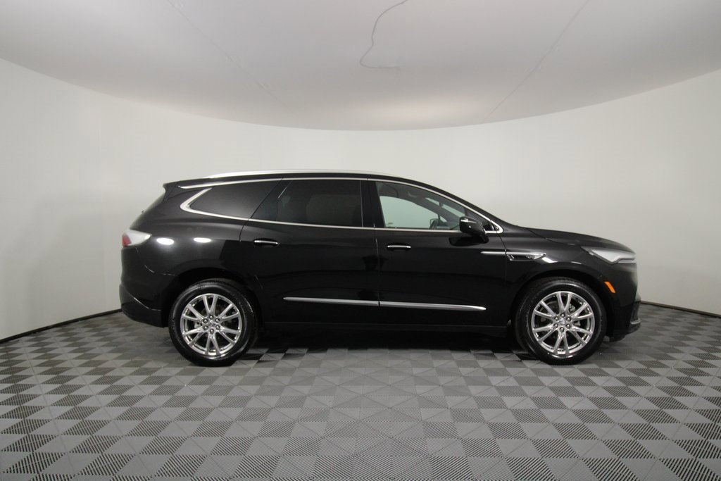 2023 Buick Enclave Premium photo 6