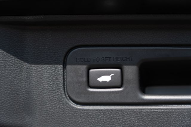 2025 Honda Pilot Touring photo 19