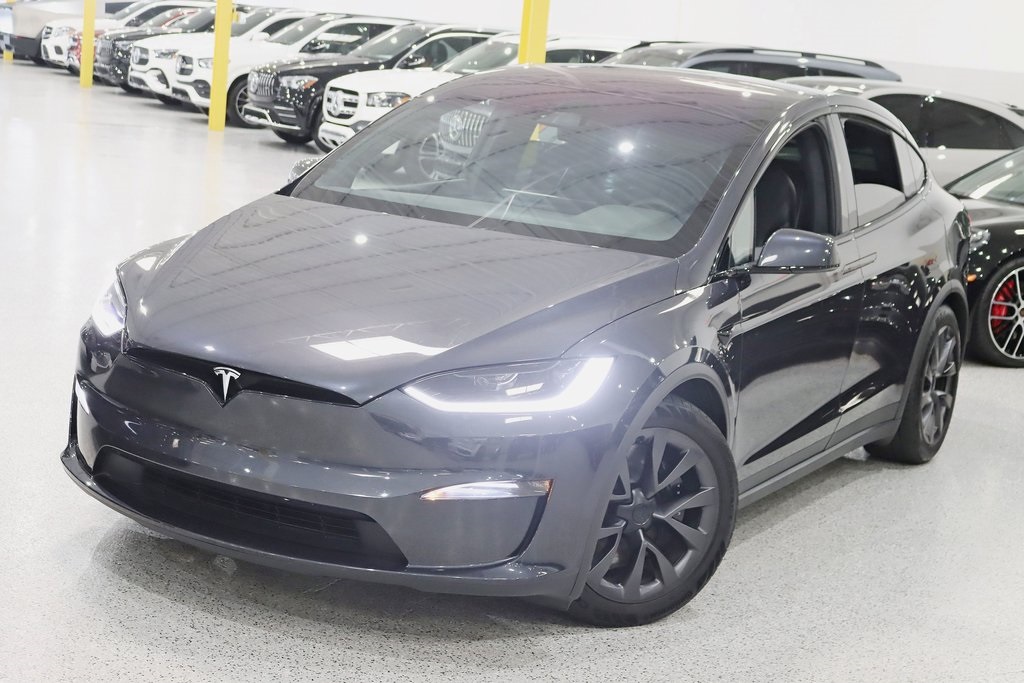 2025 Tesla Model X photo 3