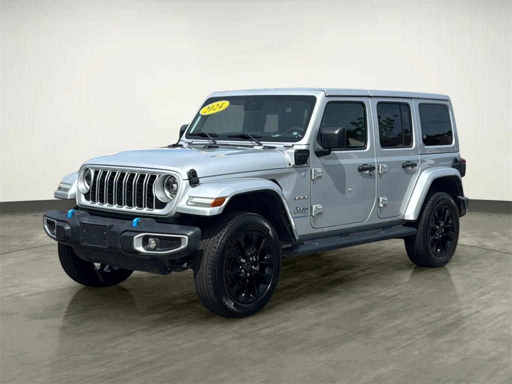 2024 Jeep Wrangler Sahara 4xe photo 2