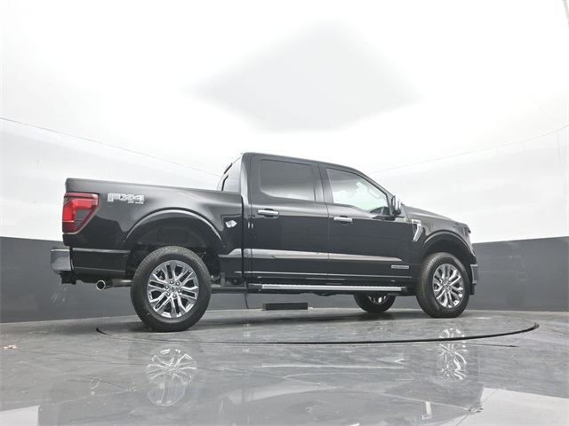 2025 Ford F-150 XLT photo 26