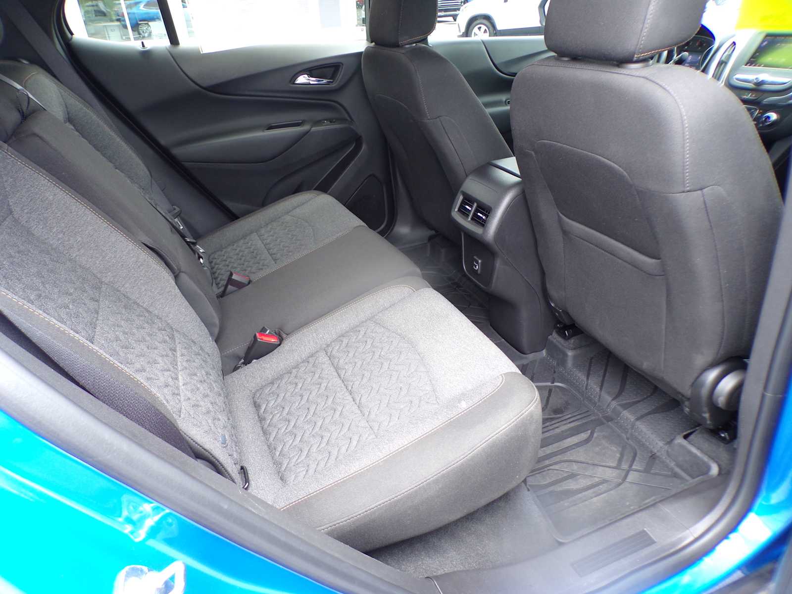 2024 Chevrolet Equinox LT photo 15
